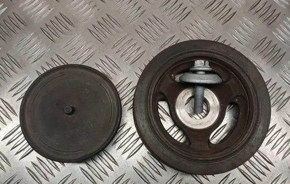 Crankshaft pulley