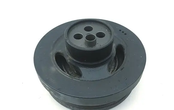 Mercedes-Benz CLS C218 X218 Crankshaft pulley A6510351712