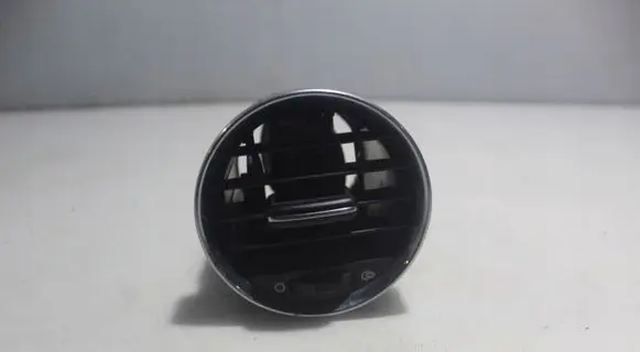 Peugeot 308 Dashboard air vent grill cover trim 