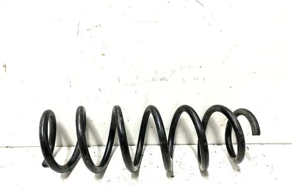 BMW 5 G30 G31 Front coil spring 1234567