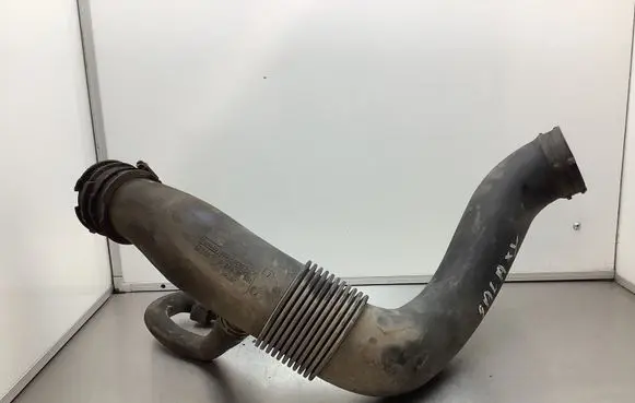 Ford Galaxy Air intake hose/pipe 8G919C623CF 1024099S01