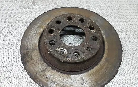 Volkswagen PASSAT B6 Rear brake disc