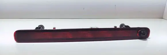 Suzuki SX4 Third/center stoplight