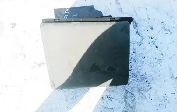 Land Rover Range Rover L322 Glove box