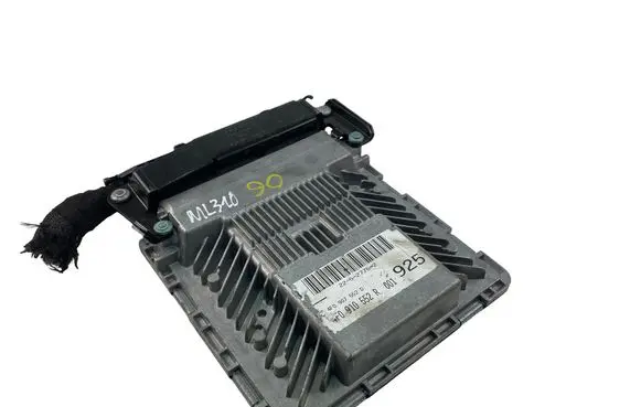 Audi A6 S6 C6 4F Engine control unit/module ECU 4F0907552D 4F0910552R