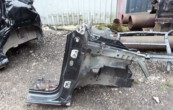 Dacia Spring Front quarter panel 641007073R