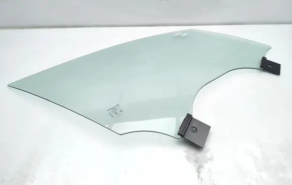 Jaguar I-Pace Front door window glass four-door
