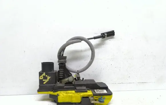 Volvo XC90 Rear door lock 30699755