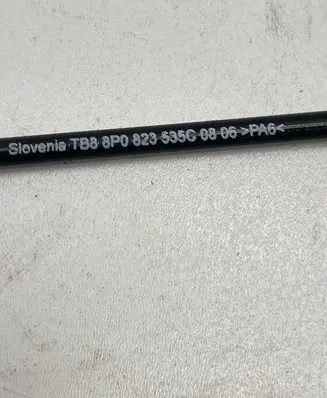 Audi A3 S3 A3 Sportback 8P Engine bonnet/hood lock release cable 8P0823535G