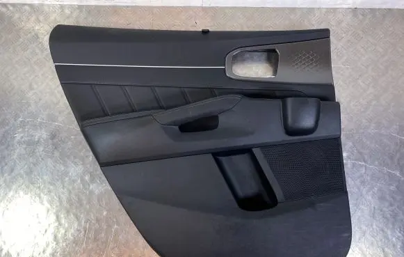 KIA Sorento IV Rear door card panel trim 83301P2300