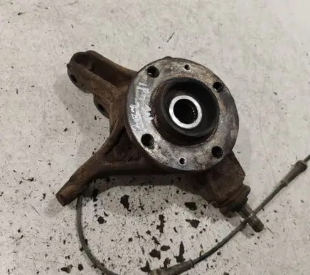 Citroen Berlingo Front wheel hub spindle knuckle