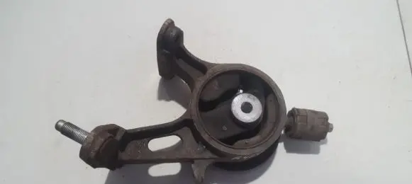 Toyota Auris 150 Engine mount bracket av83638 av-83638