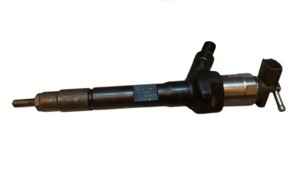 Mazda 6 Fuel injector R2AA13H50