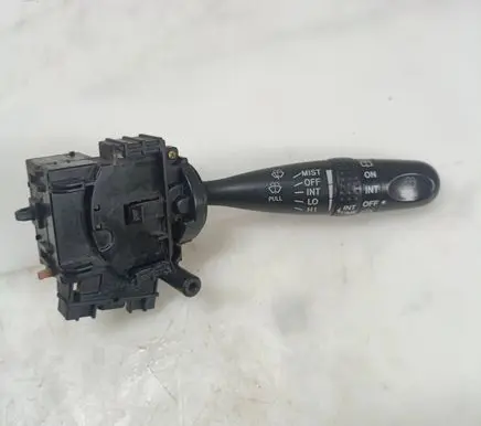 Toyota Yaris Verso Wiper control stalk 173647