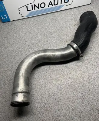 BMW 5 E39 Intercooler hose/pipe 2249669