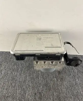 Volvo XC90 ABS Pump P31680101 10022009711