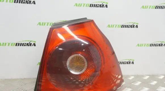 Volkswagen Golf V Rear/tail lights 1K6945096G