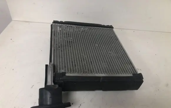 Air conditioning (A/C) radiator (interior)