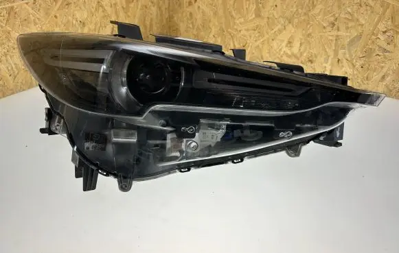 Mazda CX-5 II Headlight/headlamp K12451030 KB8N51030 27024776