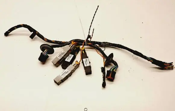 Volvo S80 Airbag deployment crash/impact sensor 8622318 300899 002538