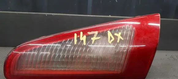 Alfa Romeo 147 Tailgate rear/tail lights 60693791