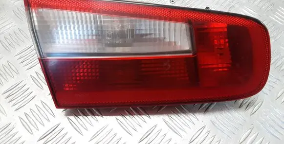 Renault Laguna II Tailgate rear/tail lights 8200002475
