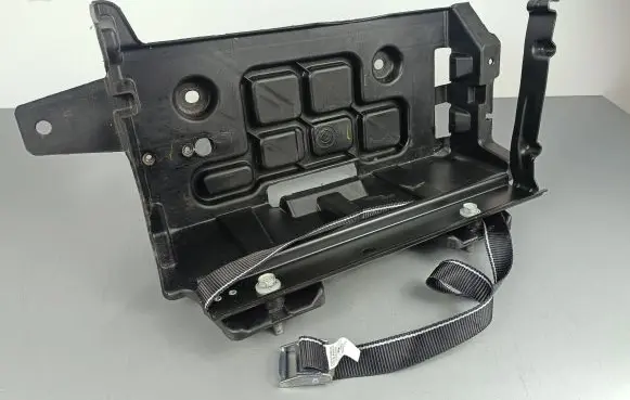 Battery tray