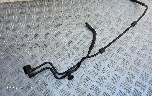 Mercedes-Benz E W213 Engine coolant pipe/hose H7007011 A2135016500 625431