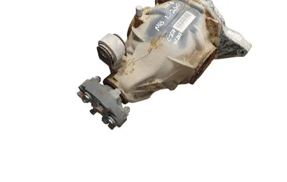Mercedes-Benz E C207 W207 Rear differential 2043507214 20435130508