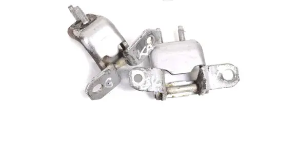 Suzuki Grand Vitara II Rear door lower hinge