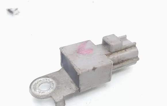 Toyota Yaris Sensor 9098004140