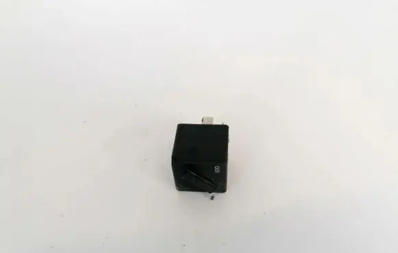 Ford Mondeo MK I Other relay 93bg14n089ca v23136-ja-x1