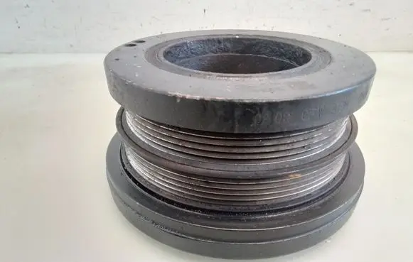 BMW 5 E39 Crankshaft pulley
