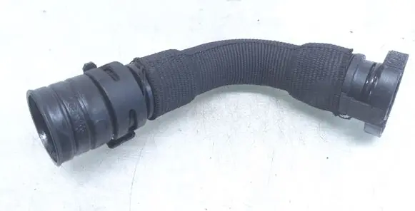 Volkswagen PASSAT B6 Breather hose/pipe 038103493AC