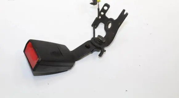 Mercedes-Benz E A207 Rear seatbelt buckle A2078600369