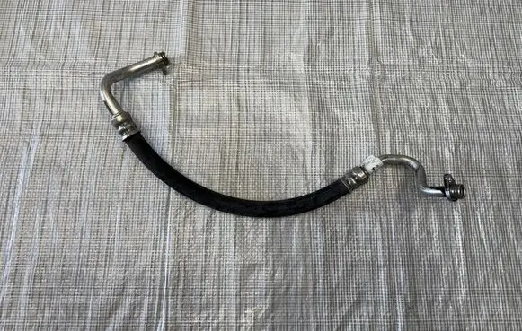 Citroen C5 Aircross Air conditioning (A/C) pipe/hose 9806581880