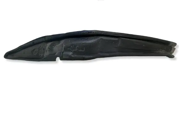 Chrysler Pacifica Fender foam support/seal 68225663A L111392