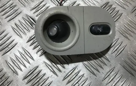 Renault Laguna I Front seat light 770082054