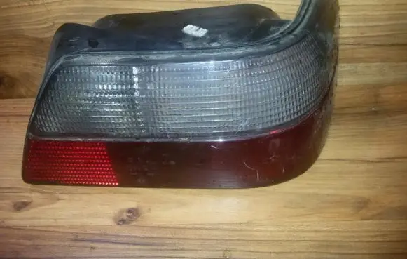 Peugeot 605 Rear/tail lights
