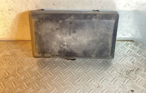Toyota Land Cruiser (J200) Fuse box cover 8266160170