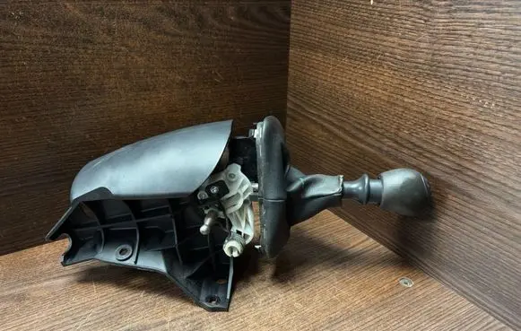Renault Master II Gear shifter/selector 8200273966 8200188577