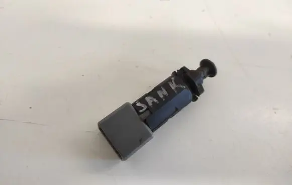 Clutch pedal sensor