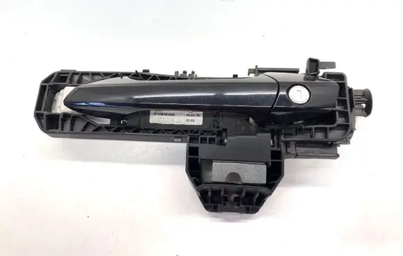 Mercedes-Benz A W176 Front door exterior handle A2047601700