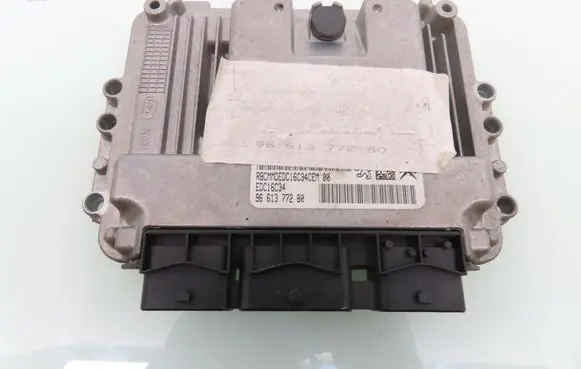 Citroen C4 I Engine control unit/module 028101186 9661377280