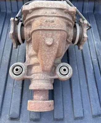 Infiniti FX Rear differential 4971