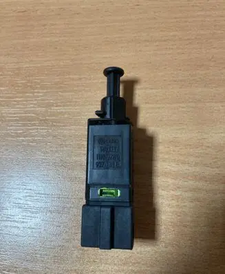 Volkswagen Sharan Brake pedal sensor switch 927189D