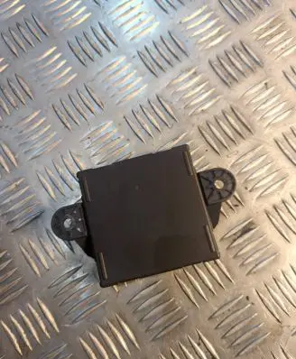 Mercedes-Benz C W204 Door control unit/module A2128204085 A2124423332 A2128204026