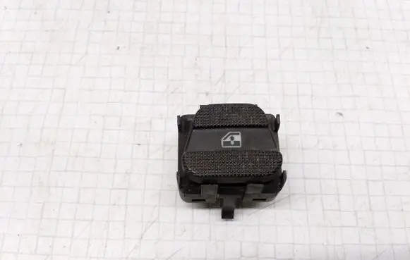 Volkswagen Golf III Electric window control switch 1H0959855C