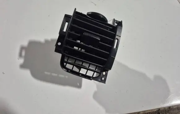 Honda Jazz Dash center air vent grill 77620SEAT0 77620-SEA-T0