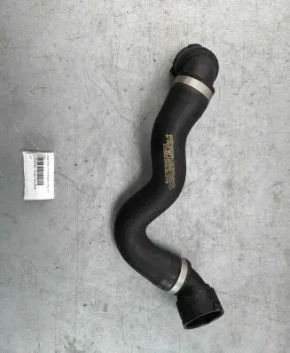 Mercedes-Benz GLC C253 Intercooler hose/pipe a2535019482